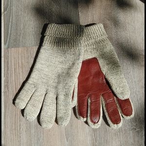 under armour charged wool gloves